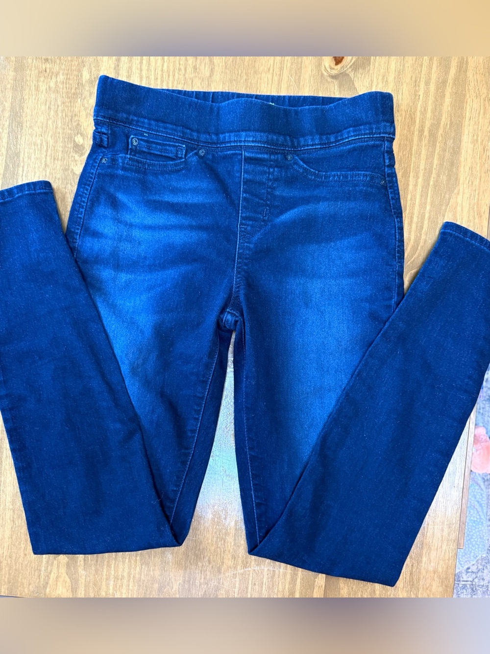 Levi Women’s Dark Blue Stretch Jeans - Classic Slim Fit Size W27 L32